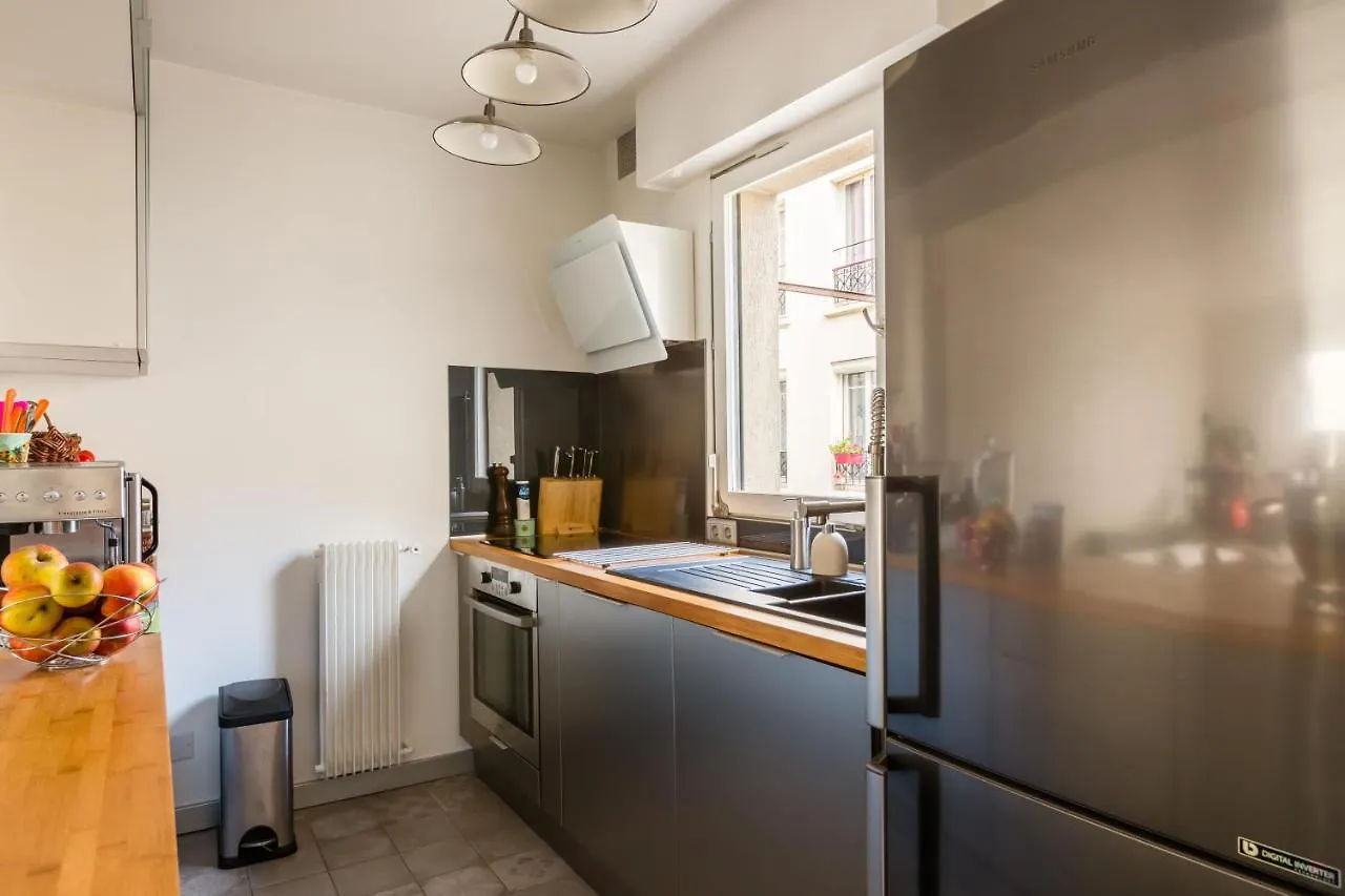Veeve - Contemporary On The Left-bank Apartment